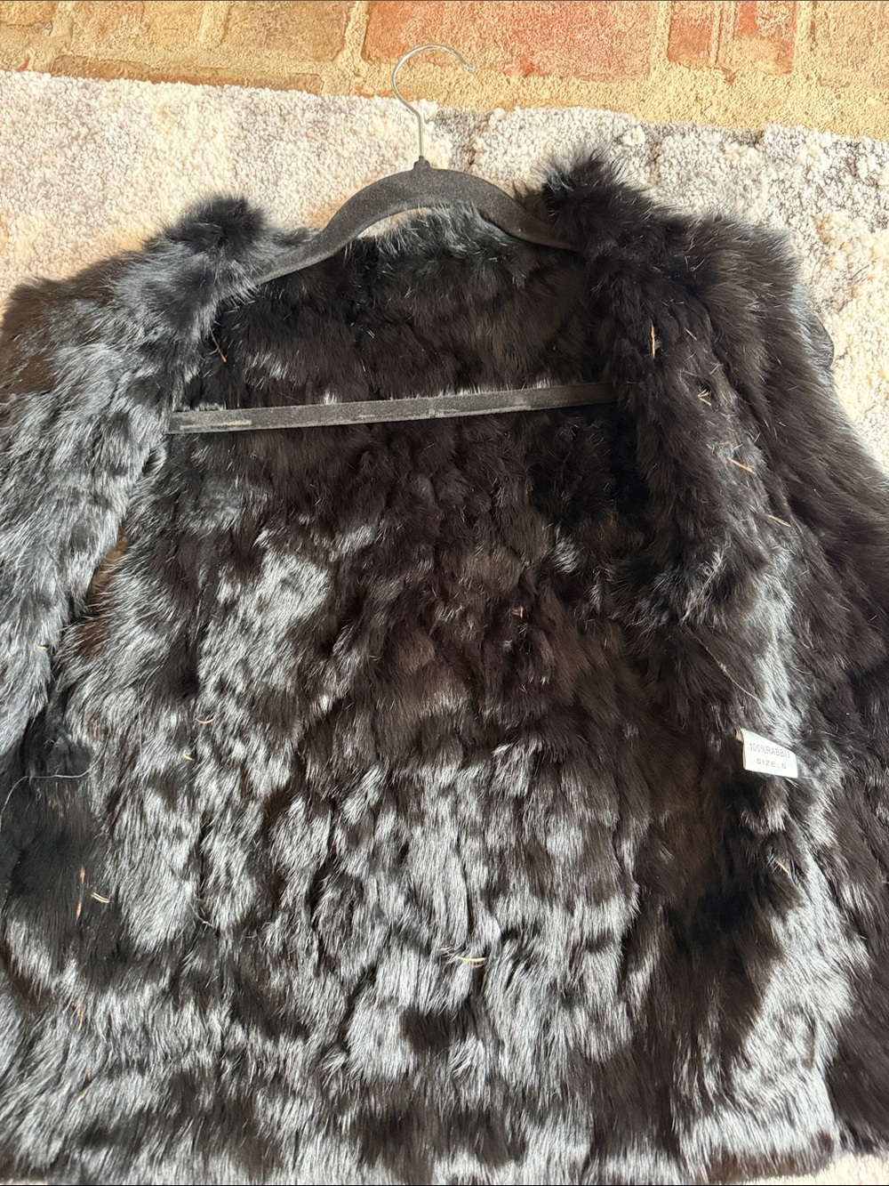 ⭐️Rabbit Fur Jeweled Embellished Stunning Vest⭐️ - Picture 6 of 7